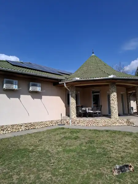 Eladó családi ház, Dunaújváros 3 szoba 145 m² 145 M Ft
