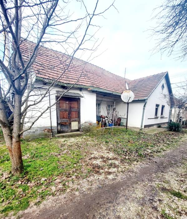 eladó családi ház, Kulcs