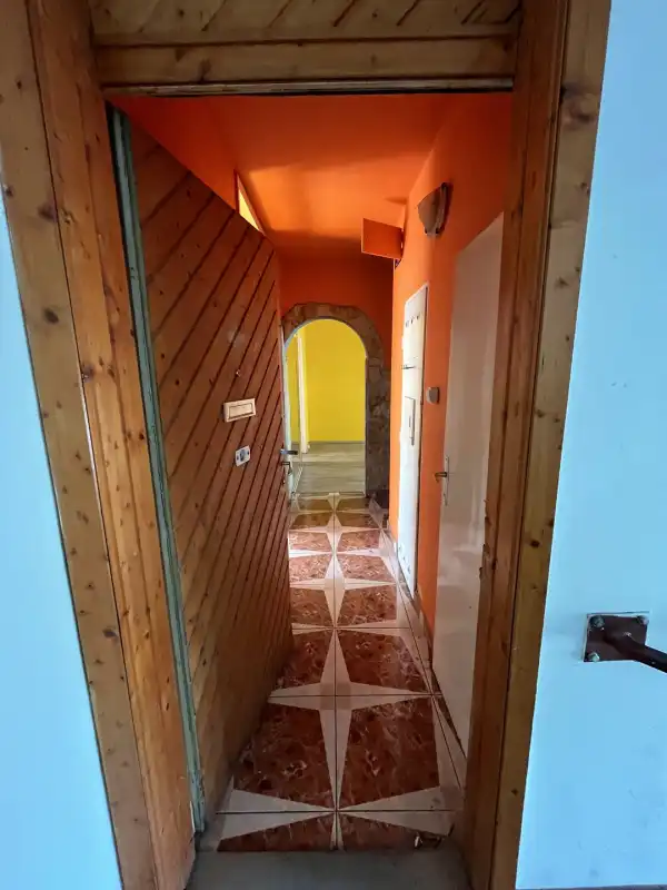 Eladó panellakás, Dunaújváros 1+3 szoba 59 m² 34.9 M Ft