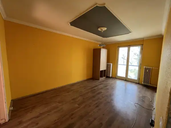 Eladó panellakás, Dunaújváros 1+3 szoba 59 m² 34.9 M Ft